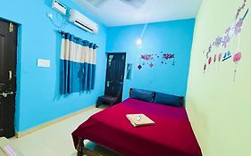 Pihu Guest House